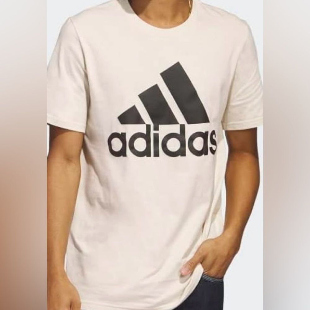 Adidas white crew neck short sleeve T-shirt, chest logo, size large